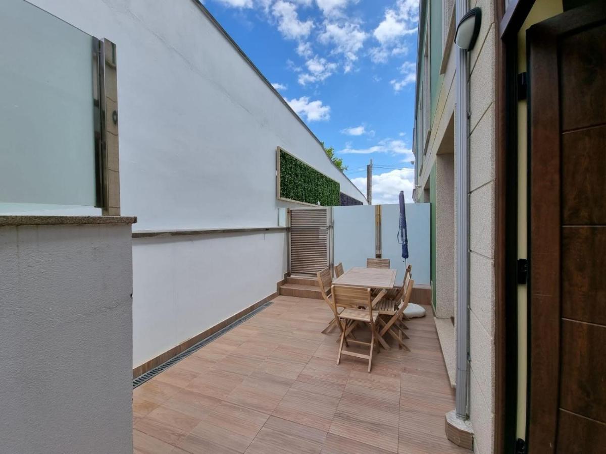 Foz Playa Rapadoira - Bajos Con Terraza Appartement Buitenkant foto